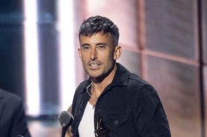 2026 Dove Awards: Phil Wickham, Josiah Queen among night's big winners as artists glorify God