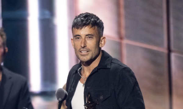 2026 Dove Awards: Phil Wickham, Josiah Queen among night's big winners as artists glorify God