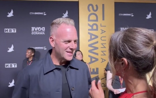 Matthew West issues challenge to the Church at GMA Dove Awards