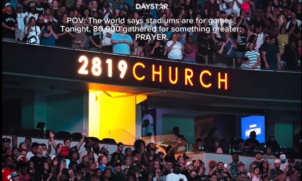 80K believers gather for prayer, worship at AT&T Stadium with 2819 Church