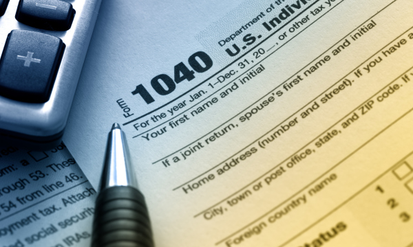 Trump's week in review: $490M in tax fraud uncovered; USCIS to speed up termination of refugee status
