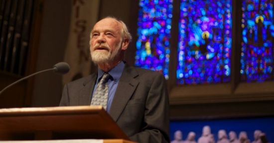 This week in Christian history: 'The Message' author dies; Edict of Nantes revoked