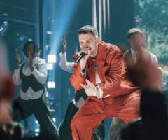 Christian rapper Hulvey cancels sold-out concert over pornographic images on display at venue: 'I stand for Jesus'