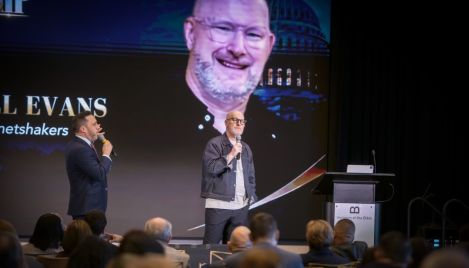 Megachurch Pastor Russell Evans says Christians must be 'transformers, not conformers'