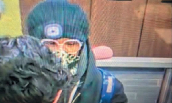 Man who robbed bank in Jesus' name then called pastor pleads guilty