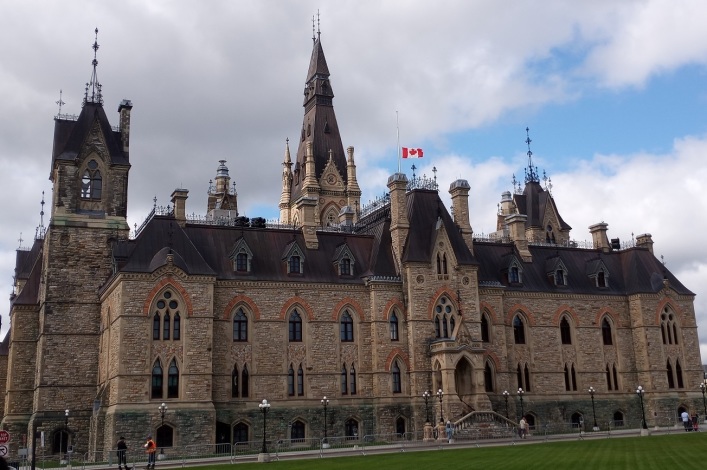 Canadian gov't seeks to halt expansion of euthanasia based on mental illness