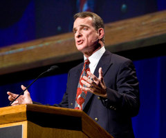 Renowned Apologist and Atheist Debate 'Does God Exist?'