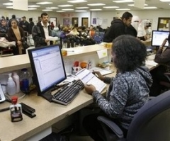 Rick Warren Views Unemployment, Orphans as Top Gov't Priorities