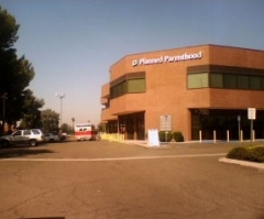Report: Two-Thirds of Abortion Clinics Closed Since 1991