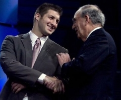 CBS OKs Script for Tim Tebow Super Bowl Ad