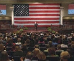 Influential Pastor Warns of Socialism, Departure from God