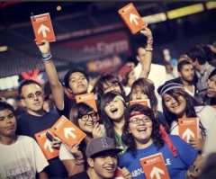 21st Harvest Crusade Offers Hope for Hurting