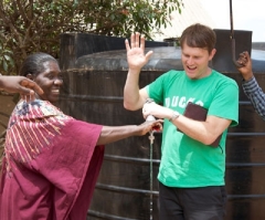 Andrew Palau's Uganda Evangelistic Fest Draws 82,000