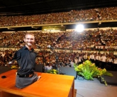 Man Without Limbs: Live Without Limits