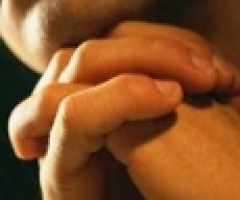 Poll: Most Americans Ring in New Year's with Prayer