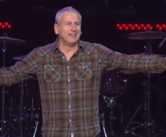 Passion Ends with Call to Make Jesus Famous