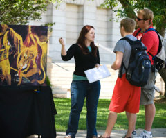 Christian Campus Groups Vow Not to Compete for Students
