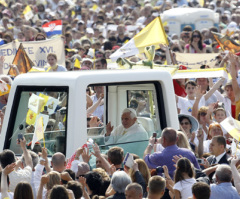 Pope: 'Co-Habitation is No Replacement for Marriage'
