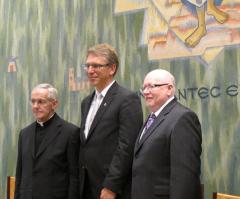 3 Main Bodies in Christianity Reach 'Historic' Agreement in Evangelism Ethics