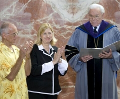 Crystal Cathedral Members Start Petition to 'Save' Megachurch
