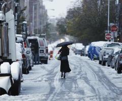 Snowstorm Kills 3, Leaves 2.7 Million Without Power