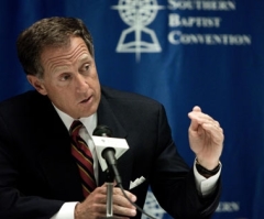 Southern Baptists Propose Keeping Name, Adding 'Informal' Title