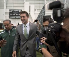 Tebow Preaches at Church; Says America Should Get Back to God