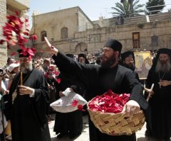 Thousands Witness 'Holy Fire' Miracle in Jerusalem