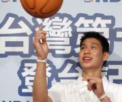 Jeremy Lin Named Divisional Leader for NBA Sportsmanship Award