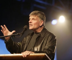 Franklin Graham Backs NC Marriage Amendment