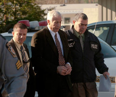 Sandusky's Pastor Says Christians Must Show Moral Strength