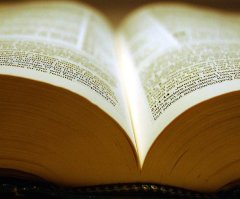 Michigan Church Hopes to Donate 20,000 Bibles to Overseas Missions