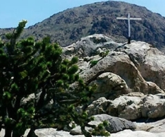 Veterans Resurrect Mojave Desert Cross in Calif. After Decade-Long Dispute