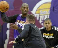 Los Angeles Lakers vs. Phoenix Suns Live Stream: Watch Online Friday (10:30PM ET)