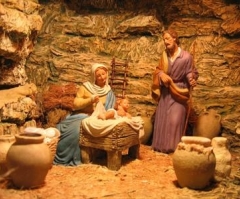 Fla. Atheist Erects 'Festivus' Sign Next to Nativity Scene