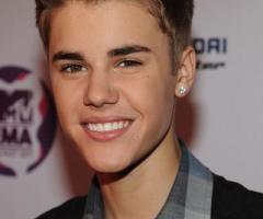 Tim Tebow, Carrie Underwood, Justin Bieber Share Christmas Cheer