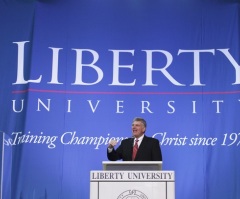 Franklin Graham Tells Students About the Cost of Following Christ