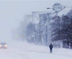 Winter Storm Buries Northeast; Leaves 10 Dead, 700,000 Powerless
