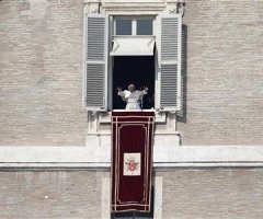 Decision on New Pope Should Not Be Rushed, Says Cardinal