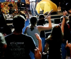 Study: Evangelicals More 'Christ-like' Than Other Christians