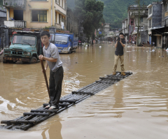 China Rains Kill 55: Alert Issued as Further Storms Predicted (VIDEO, PHOTOS)