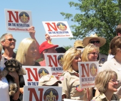 Megachurch Pastor Says Evangelicals Will Likely Turn to Boy Scout Alternatives