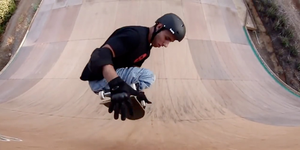 mannetje Kostbaar Omgekeerd Inspiring Pro Skateboarder With No Legs Performs Jaw-Dropping Tricks (VIDEO)