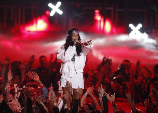 Rihanna Glorifies God While Celebrating Career Anniversary | Entertainment