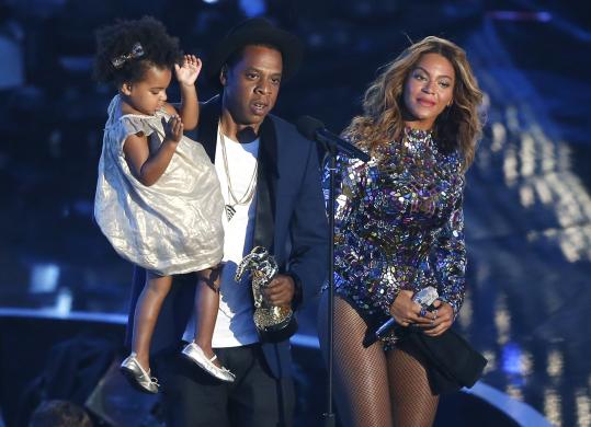 jay z, beyonce, blue ivy, on the run II tour, Celebrity News, Showbiz &  TV