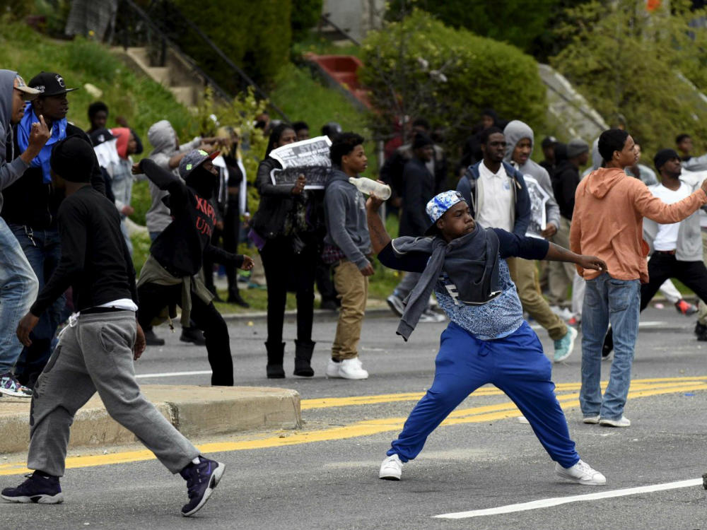 Pastor of Baltimore 'Mom of the Year' Praises Her for Smacking Son to ...