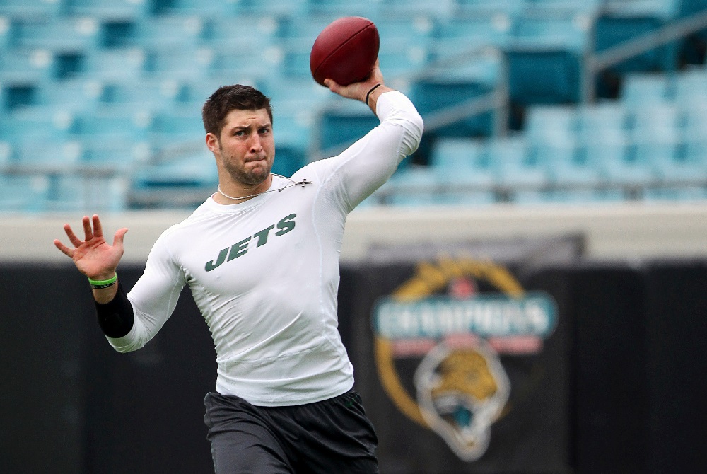 Report: Jaguars Planning to Sign Former Gators QB Tim Tebow