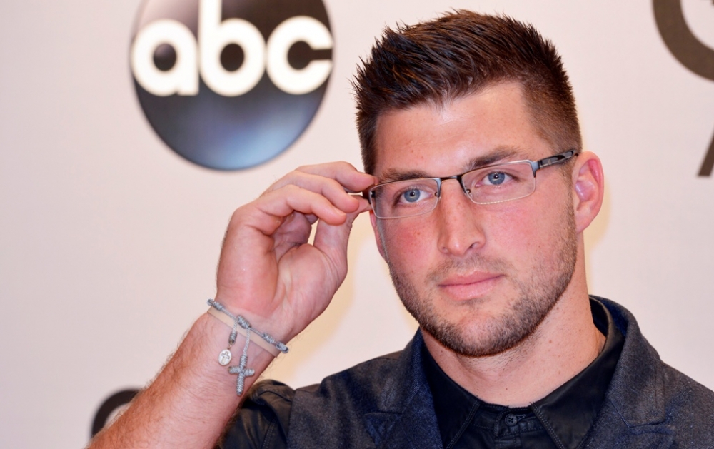 Tim Tebow Speaking Engagements, Schedule, & Fee