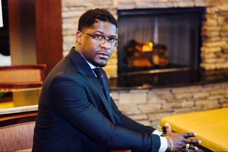 32-Y-O Pastor, Gospel Singer Shawn Jones, Dies While Singing 'Worthy Is ...