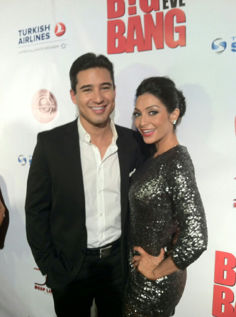 Mario Lopez Experiences Labor Pain Firsthand in Support of Wife